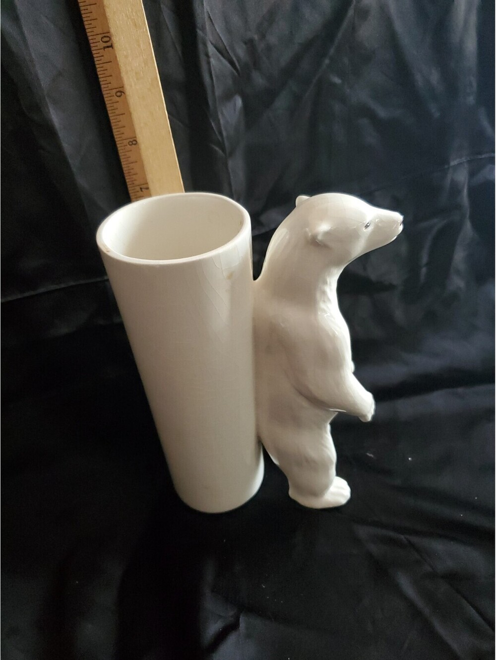 Vtg John Todd Polar Bear Vase
